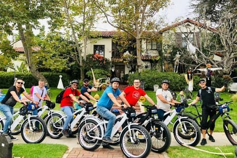 Ultimate Beverly Hills Bike Tour Guided Experience