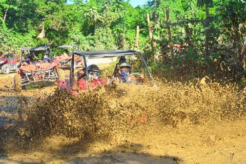 Buitenbuggy- en ATV-tour in Punta Cana