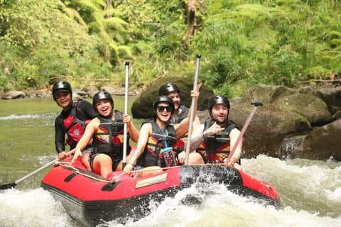 Ubud River Forsränning med Visit Ubud Monkey Forest