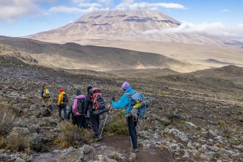 Avventura di un giorno sul Monte Kilimangiaro attraverso Marangu Gate