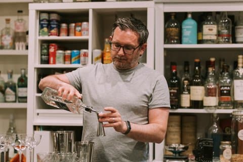 Degustazione di Rum o Agave Sorseggia Antics Distilleria Edimburgo