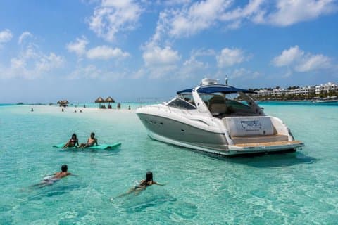 Privat luksus 55ft Yacht Cancun Isla Mujeres op til 17 Pax
