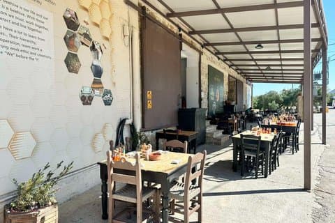 Small-Group Honey & Extra Virgin Olive Oil Tasting Tour in Crete