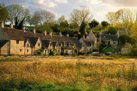 Descubra 6 aldeias de Cotswolds perto de Londres