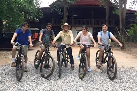 Angkor Cycling Tours - En resa genom historien på två hjul