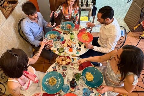 Sorrento Food Experience: 3 Spaghetti Tastings, Wine & Limoncello