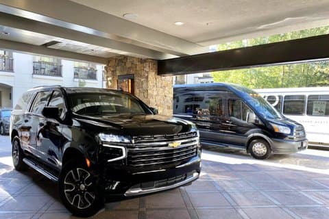 Traslado privado VIP Executive SUV al aeropuerto