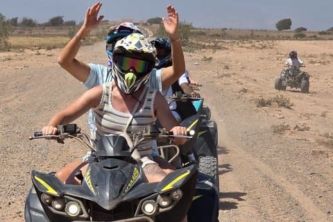 Agadir Quad Bike & Sandboarding Tour Abenteuer Pickup verfügbar