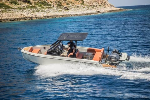 Privat øya cruise fra Chania til Santorini eller Milos