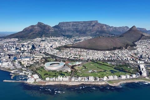 Privéchauffeur van een hele dag voor de Tafelberg, Cape Point en pinguïns