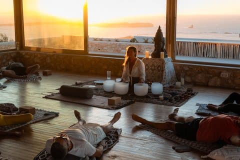 Sunset Yoga en Geluid Bath Ervaring