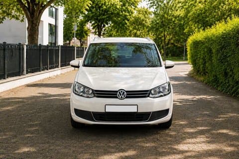Frankfurt: Privater Transfer zum/vom Flughafen und Stadt