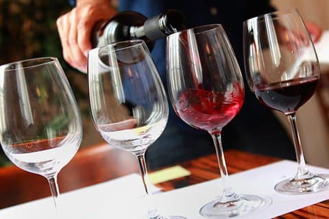 Experiencia Lisboa : Cata de vinos, Taller de kayak y cerámica