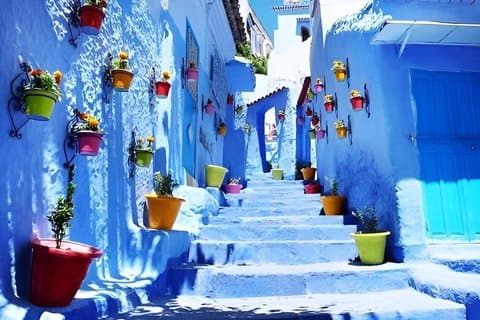 Guided Walking Tour Through the Blue Streets of Chefchaouen