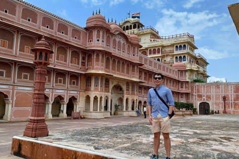 Triangle d'or de 8 jours Delhi Agra Jaipur avec Varanasi par vol