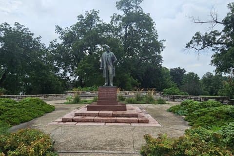 Loose Park Walking Tour