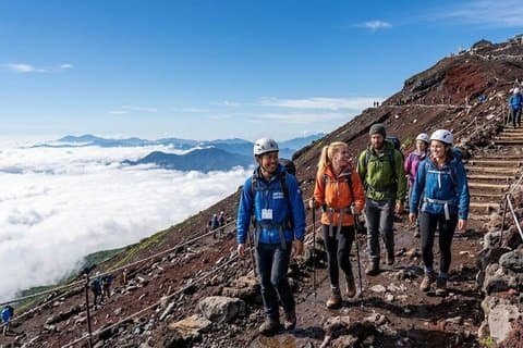 Berg Fuji Gipfelwanderung mit Übernachtung : Private geführte Tour Fujinomiya