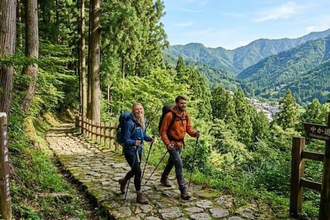 Caminhada diurna pela trilha Magome e Tsumago Nakasendo com guia licenciado pelo governo