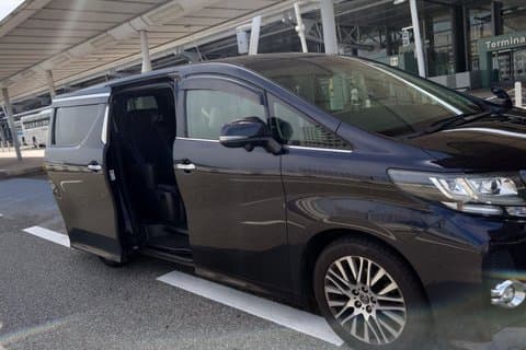 大阪または京都～関西空港 KIX乗り継ぎ7名 10名