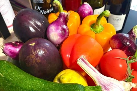 Winkelen op de markt en proeven van lokale gerechten in de Loirevallei