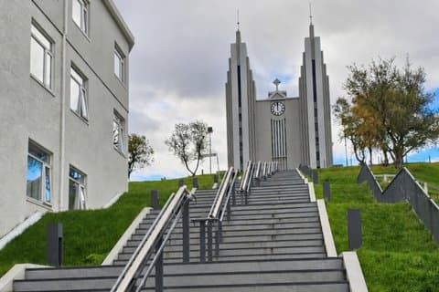 Akureyri Express Cascada de Gooafoss y Akureyri Puntos destacados