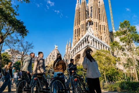Barcelona : Gaudí, landemerker og skjulte juveler sykkel tur