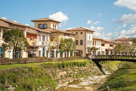 Shuttle Bus nach Barberino Designer Outlet von Florence