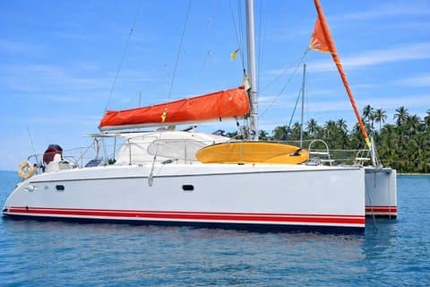 Private Catamaran Escape: Karibiske strande, snorkling og frokost