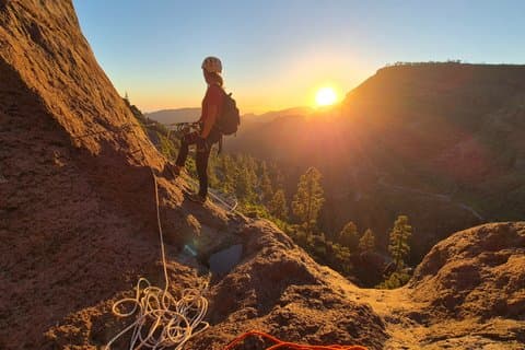 Dry Canyoning Gran Canaria: Adventure with abseiling and caving