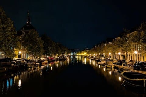 Leiden's Shadows : Un recorrido a pie por la historia oscura