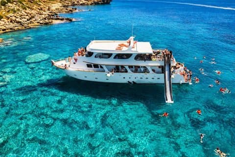 Familien-Luxusboot - Turtle Bay (Optionale Grillmahlzeit, 1 Getränk)