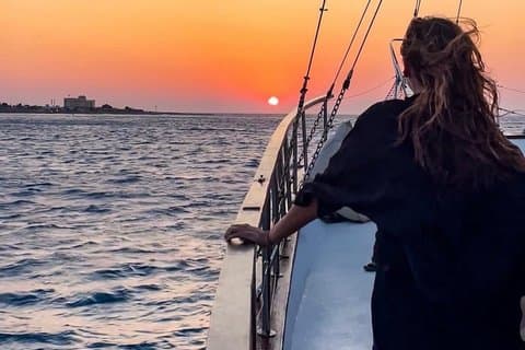 Sunset Cruise op Rhodos met onbeperkt drankjes en snacks