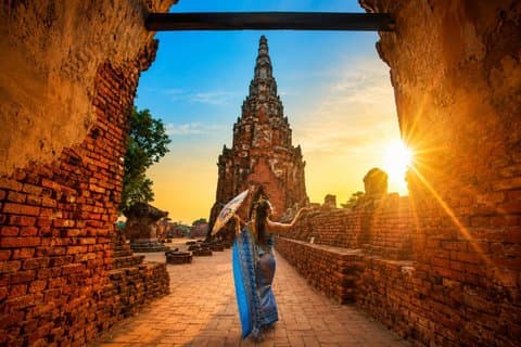 Bangkok to Ayutthaya Temples Day Tour with Thai Traditions.