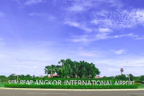 Private Transfer from Siem Reap Angkor Int'l Airport to Town