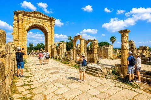 Tour privato di un giorno a Sidone, Tiro e Maghdouche da Beirut