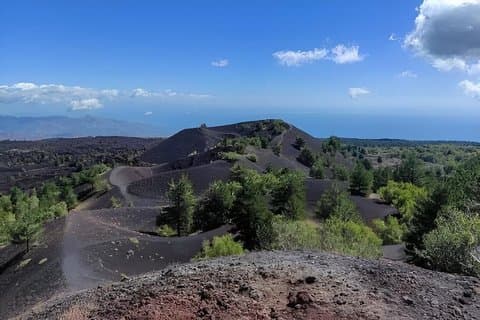 Exploração gratuita do Etna