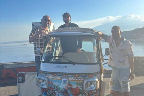 Photo tour by bee calessino between Taormina and Castelmola