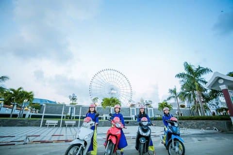 Da Nang Sunset Scooter Food Tour & Han River Cruise by Lady Rider