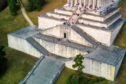 Munich Walhalla Regensburg y Landshut con tour en barco