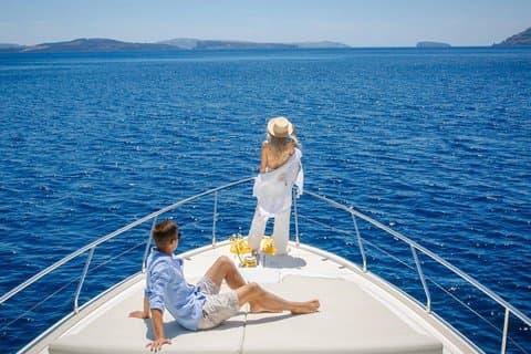Privé cruise op Santorini met luxe jacht