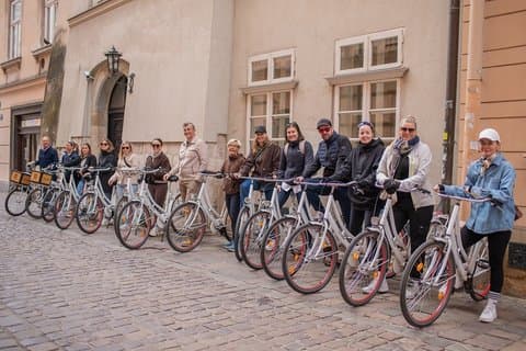 Krakow: Discover the Jewish Quarter with a Bike Tour