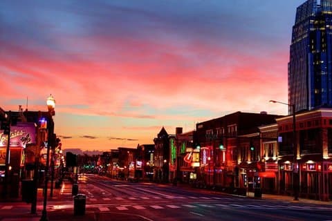 Anmeldelse af Ghosts of Nashville: Family-Friendly Ghost & History Tour