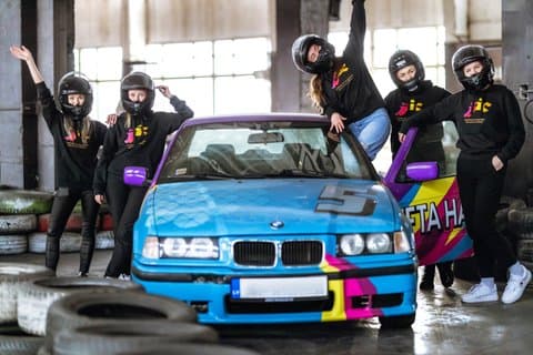 Drifta Halle | BMW Indoor Drift Experience