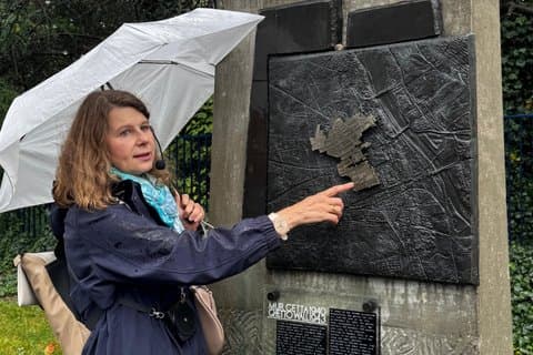 Past Meets Present in Warsaw's Jewish Ghetto
