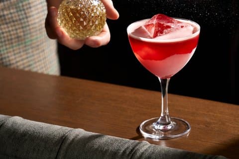 Melbourne's Laneways Evening Food Tour & Hidden Speakeasy Bar