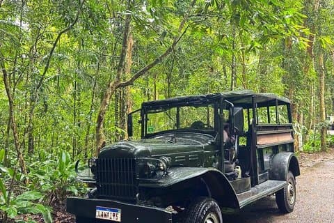 Tour de Jeep pela Floresta da Tijuca, Cachoeiras en Mirantes