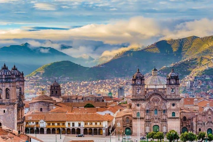 Private Transportation from Cusco to Ollantaytambo (Train Station)