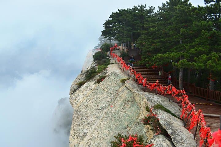 From Beijing: Xian and Mount Huashan 3-Day Bullet Train Tour