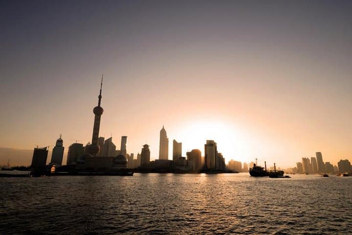 Shanghai Cruise Ports Private Arrival Transfer to Hotel in English Services
