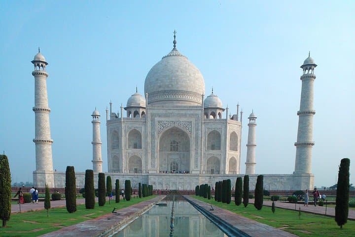Skip The Line Tajmahal and Agra Fort Tickets With Guide